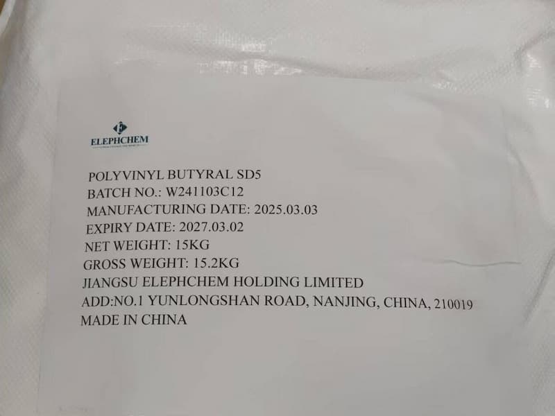 JiangSu Elephchem Holding Limited exporta com sucesso o primeiro contêiner de resina PVB, fortalecendo a presença no mercado global